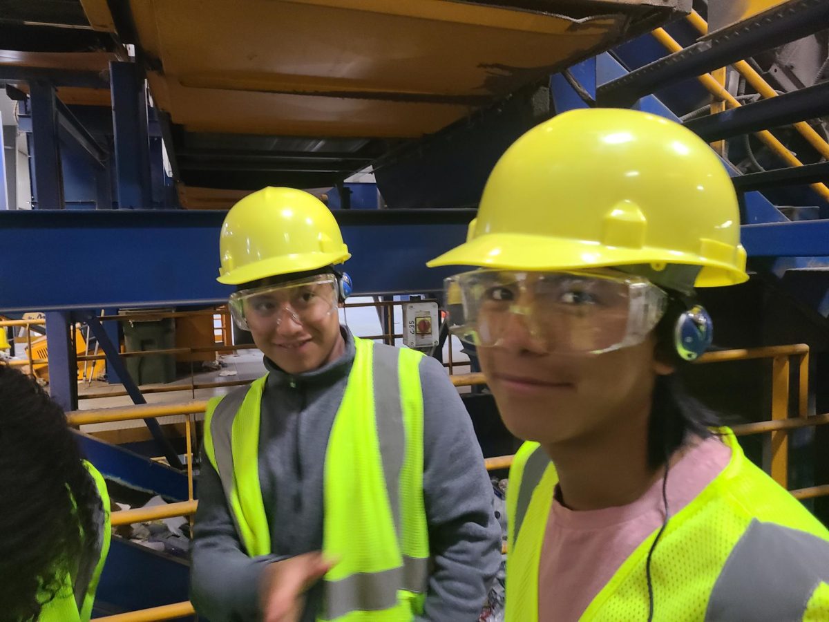 Students Gain Insight into Sustainability During Recycling Field Trip